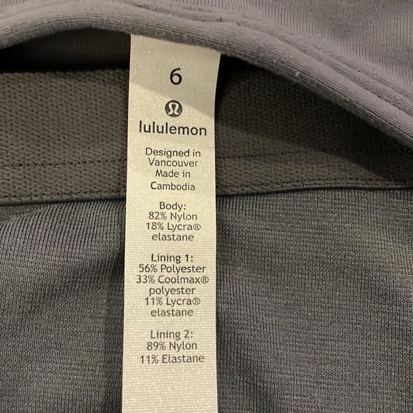 Grey size 6 Lululemon picnic play dress excellent condition. - Picture 4 of 4